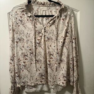 MELLODAY Cream Floral Blouse